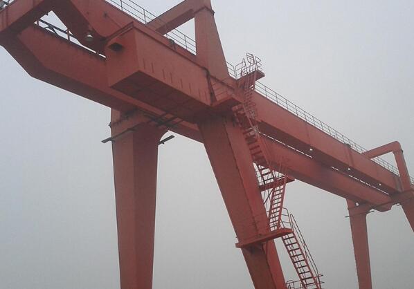 双主梁吊钩门式蜜桃视频APP下载机图片 双主梁吊钩门式蜜桃视频APP下载机图片