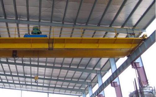 桥式蜜桃视频APP下载机大车晃动的缘故及解决方案(行车大车晃动原因) 桥式蜜桃视频APP下载机大车晃动的缘故及解决方案(行车大车晃动原因)