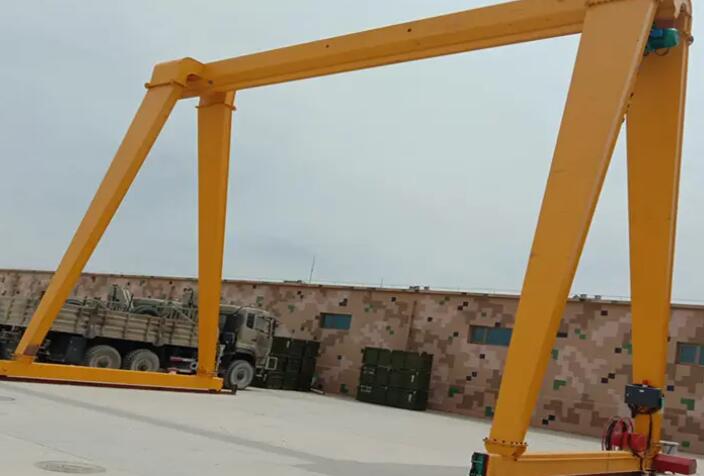 门式蜜桃视频APP下载机单级滑触与多极滑线有什么区别？