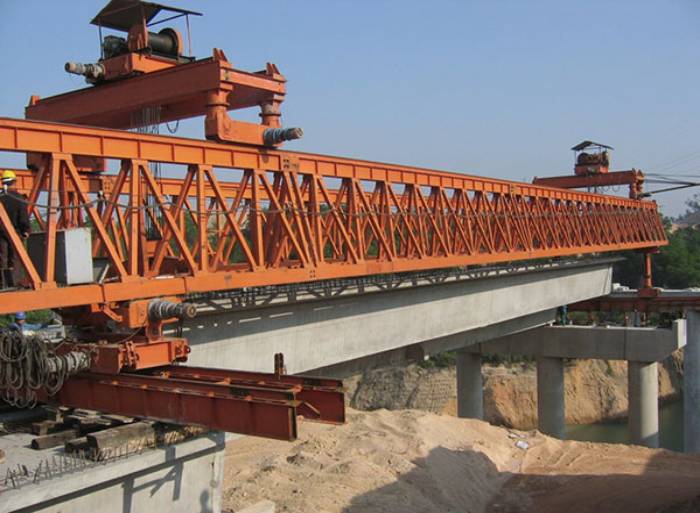 JQJ160T-40M公路架桥机价格